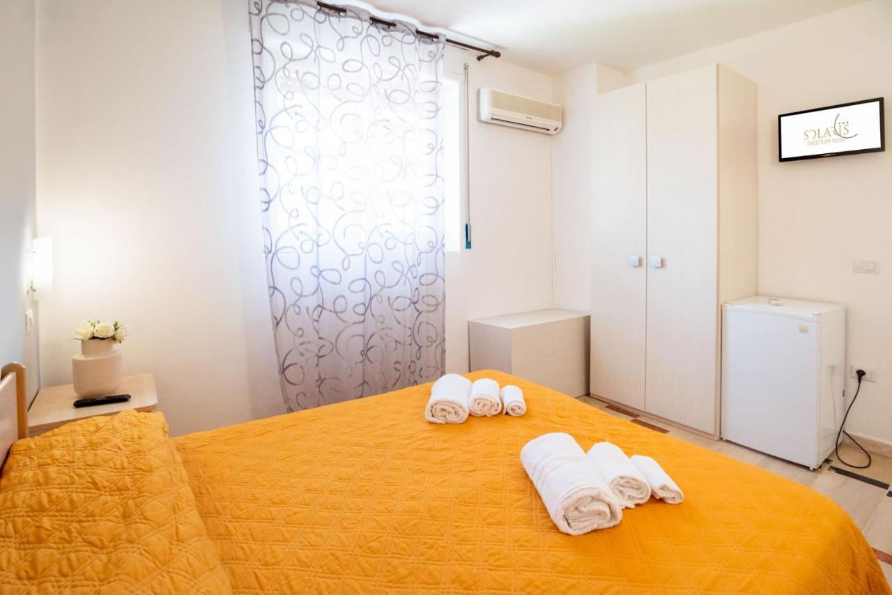 Solaris Paestum Hotell Eksteriør bilde