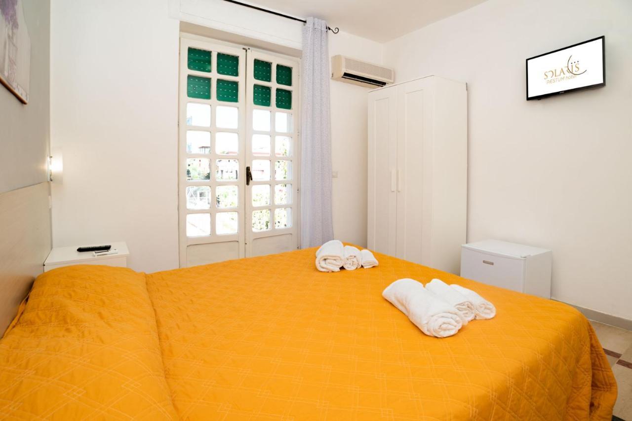Solaris Paestum Hotell Eksteriør bilde