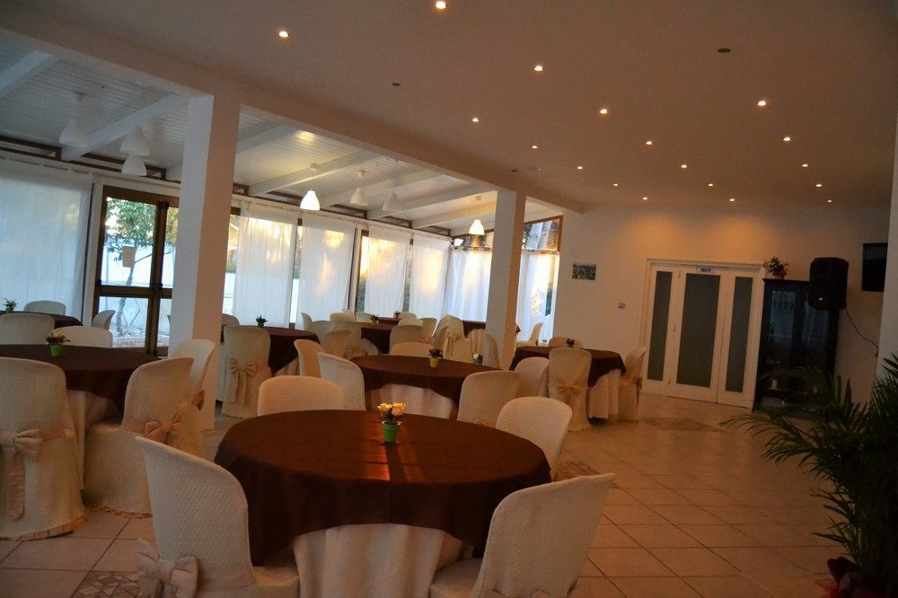Solaris Paestum Hotell Eksteriør bilde